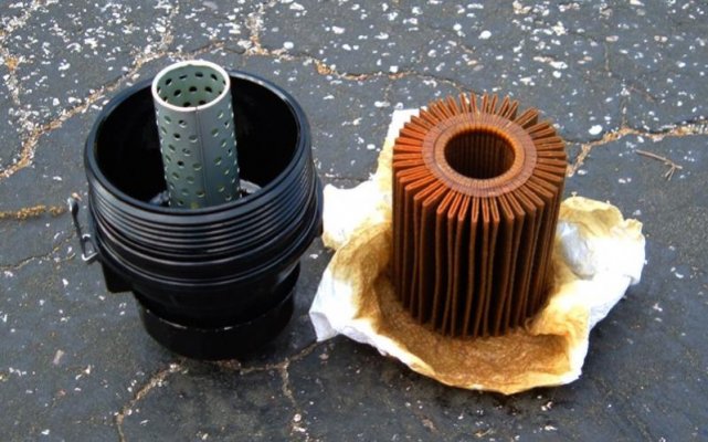 41694d1301276698-how-2011-oil-change-used_filter.jpg 41694d1301276698-how-2011-oil-change-used_filter.jpg