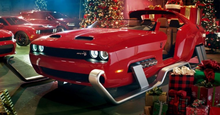 dodge-hellcat-sleigh-ogi.jpg