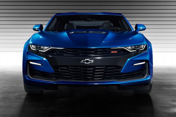 2019-chevrolet-camaro-ss-001.jpg