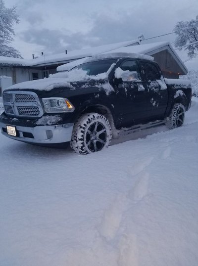 snow-truck.jpg