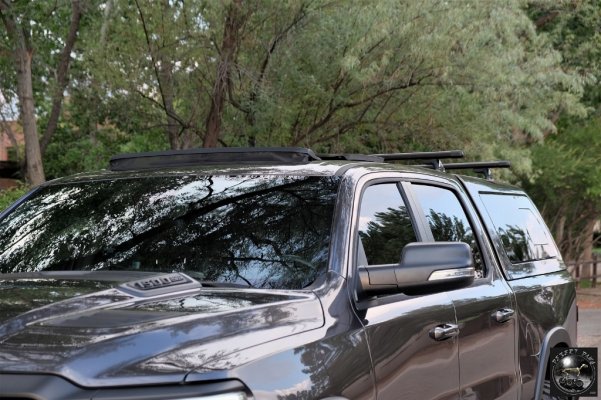 Yakima_Roof_Rack_System_4(1).jpg