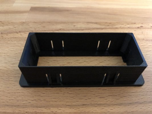 rjSQ7YN.jpg