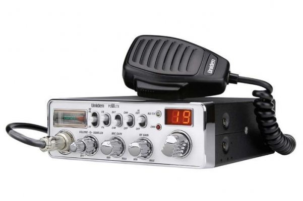 -Radio-40-channel-PC68LTX-cb-radios-uniden_704x469.jpg