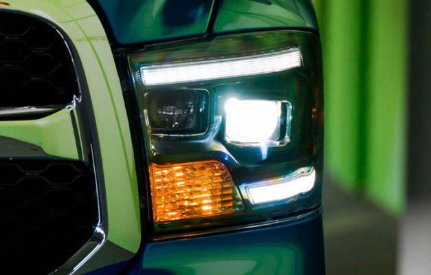 eries-hybrid-headlights-with-high-beam-projector_0.jpg eries-hybrid-headlights-with-high-beam-projector_0.jpg