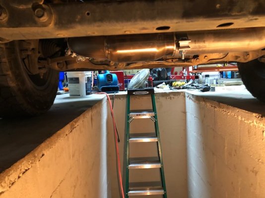 exhaust clearance3.jpg