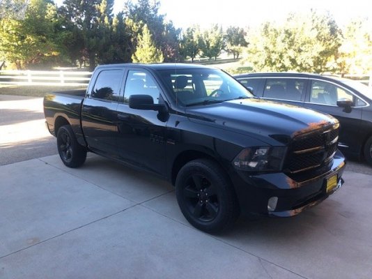 Ram 1500.JPG