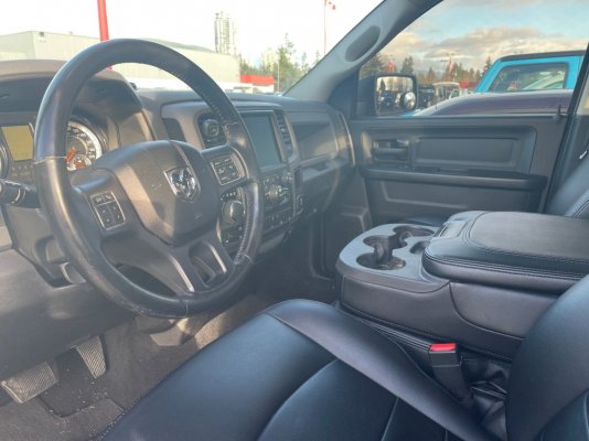 Interior.jpg