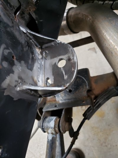 New upper bag bracket.jpg New upper bag bracket.jpg