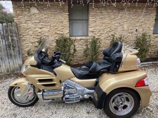 trike front house.jpg trike front house.jpg