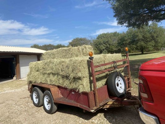 Trailer hay a.JPG