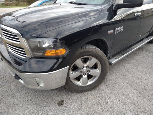 ram old tire angle.jpg ram old tire angle.jpg