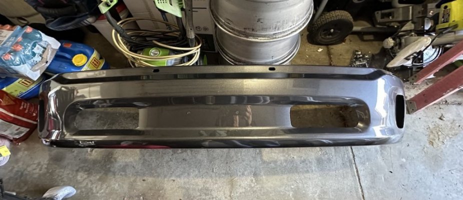 Ramfrontpaintedfrontbumper.jpg