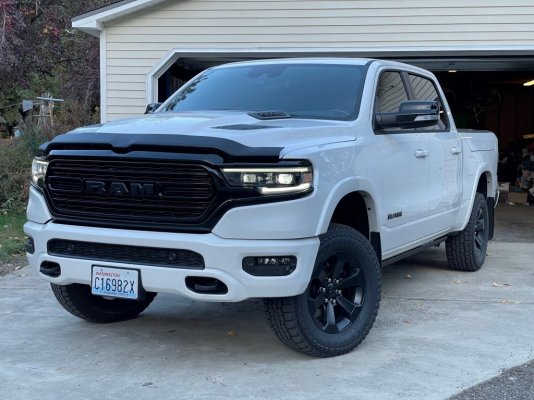 New tires 3.jpg