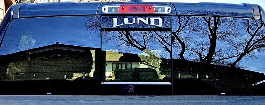 Lund Decal 02.jpg