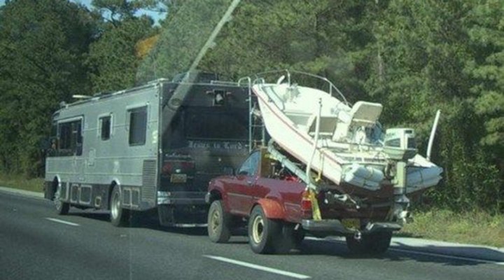 towing-car-behind.jpg towing-car-behind.jpg