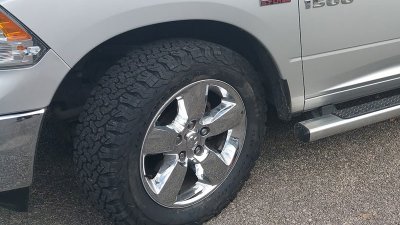 Tires02.jpg