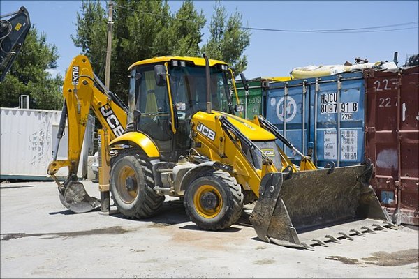 640px-JCB_3CX_-_Gilo_Jerusalem_2022-06-05_IZE-006.jpg 640px-JCB_3CX_-_Gilo_Jerusalem_2022-06-05_IZE-006.jpg