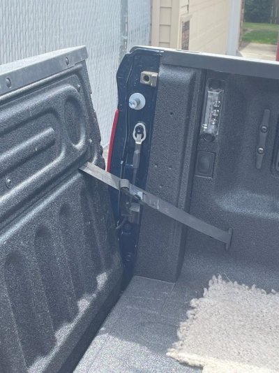 Tailgate.jpg Tailgate.jpg