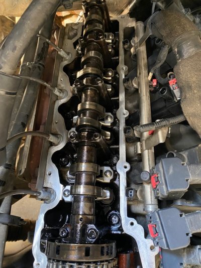 passenger valve train.jpg