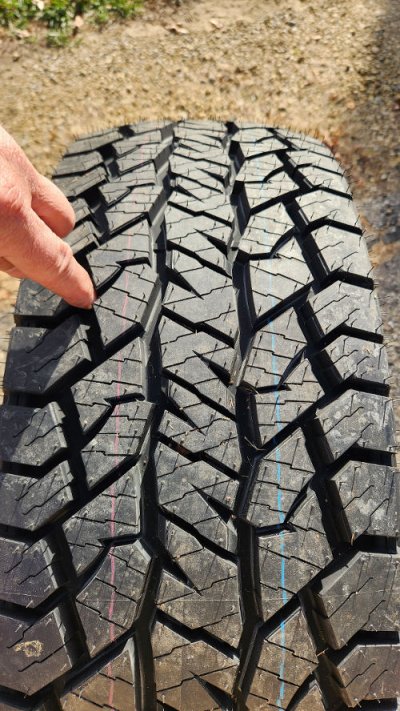 New Tires Tread_small2.jpg New Tires Tread_small2.jpg