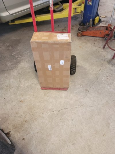 ebaybox.jpg ebaybox.jpg