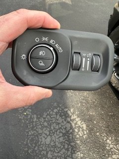 Headlight Switch Fix 2.jpg