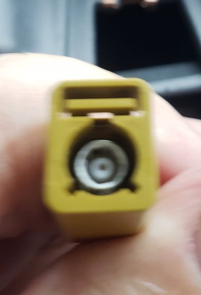 Ram radio plug.jpg