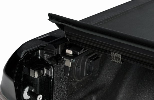pro-x15-tonneau-cover-3.jpg pro-x15-tonneau-cover-3.jpg