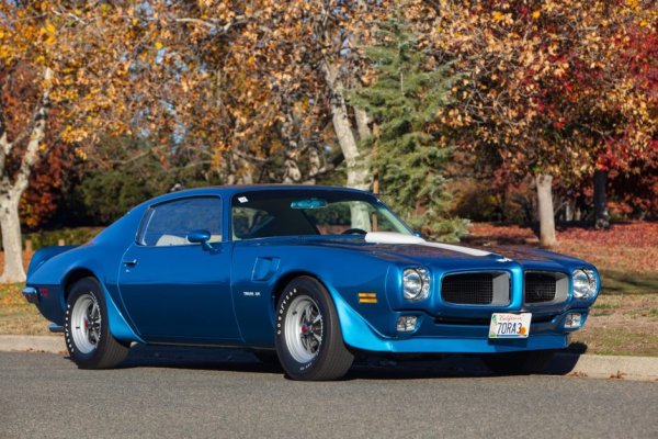 ntiac_trans-am-ram-air-iii-4-speed_3013_web-scaled.jpg ntiac_trans-am-ram-air-iii-4-speed_3013_web-scaled.jpg