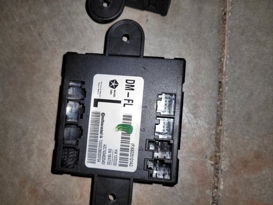 For Sale - 2024 Warlock Tow Mirrors and door modules and switch