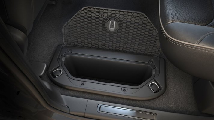 2019-ram-1500-floor-storage-4032845802.jpg