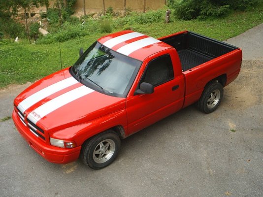 1998 Dodge Ram 1500 SST 5.9L V8.jpg