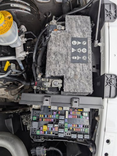 RAM 1500 Fuse Board.jpg