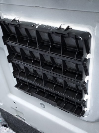 New Cab Vent Inside 1.jpg