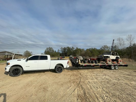 Truck&Jeep.jpg