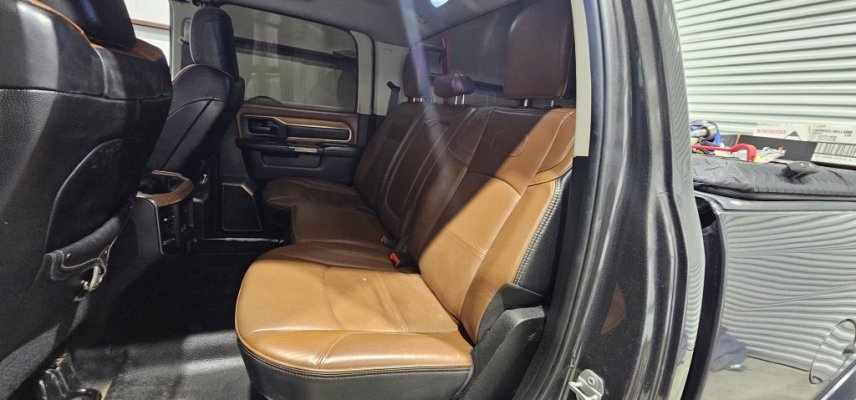 rear seat.jpg rear seat.jpg