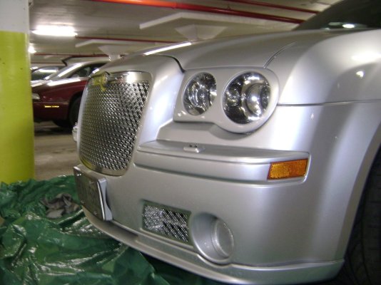 BadAssSRT8 (2006 300C SRT8) 024.jpg