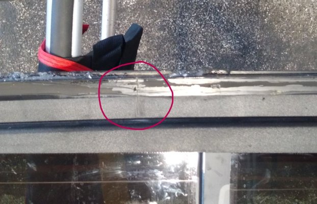 Curb side middle rear.jpg Curb side middle rear.jpg