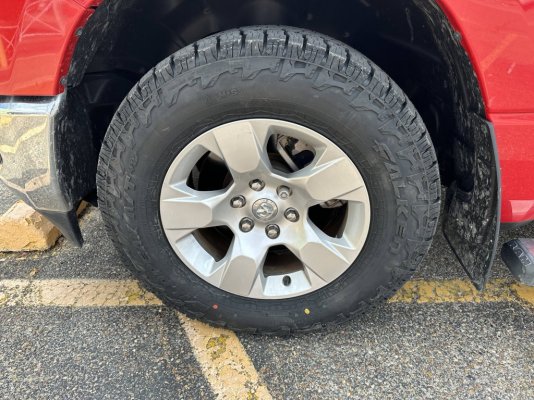 LF Tire.JPG LF Tire.JPG