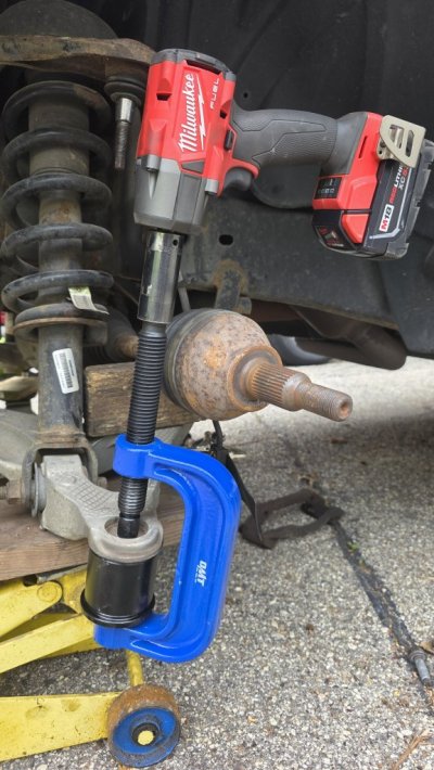 Ball joint Removal_1.jpg