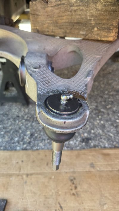 New Ball Joint_Bushing.jpg