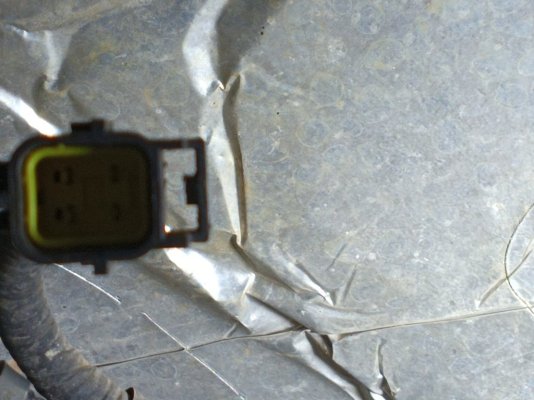 oxygen-sensor-clip-female.jpg