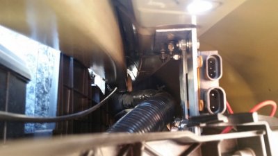 Bracket_Mounted_2.jpg