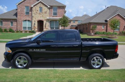 '12 Ram 1500 4x4 Driver Side.jpg