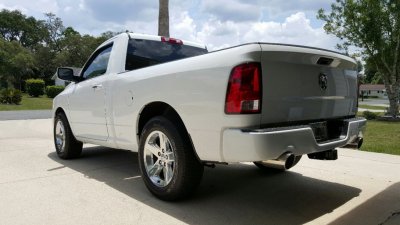 1truckback.jpg