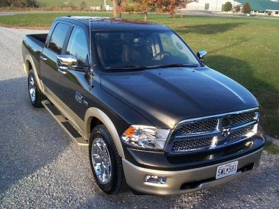 Ram 1500 002.jpg