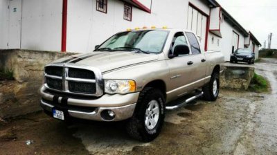 2006 Dodge Ram.jpg