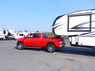 2017 Denali 307RLS 005.jpg