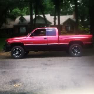 red ram 1500.jpg