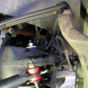suspension upper (front view)